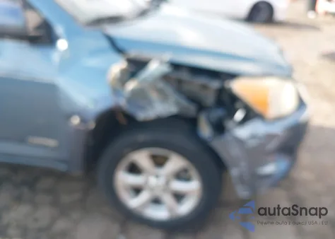 2011 Toyota Rav4 Limited V6 from USA, damaged, VIN 2T3YK4DV3BW009591